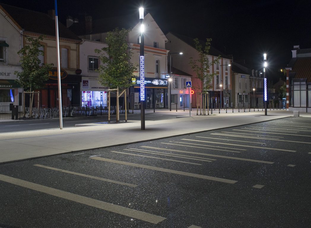 Place Duval et de Gaulle, Rue Jean Jaures 3